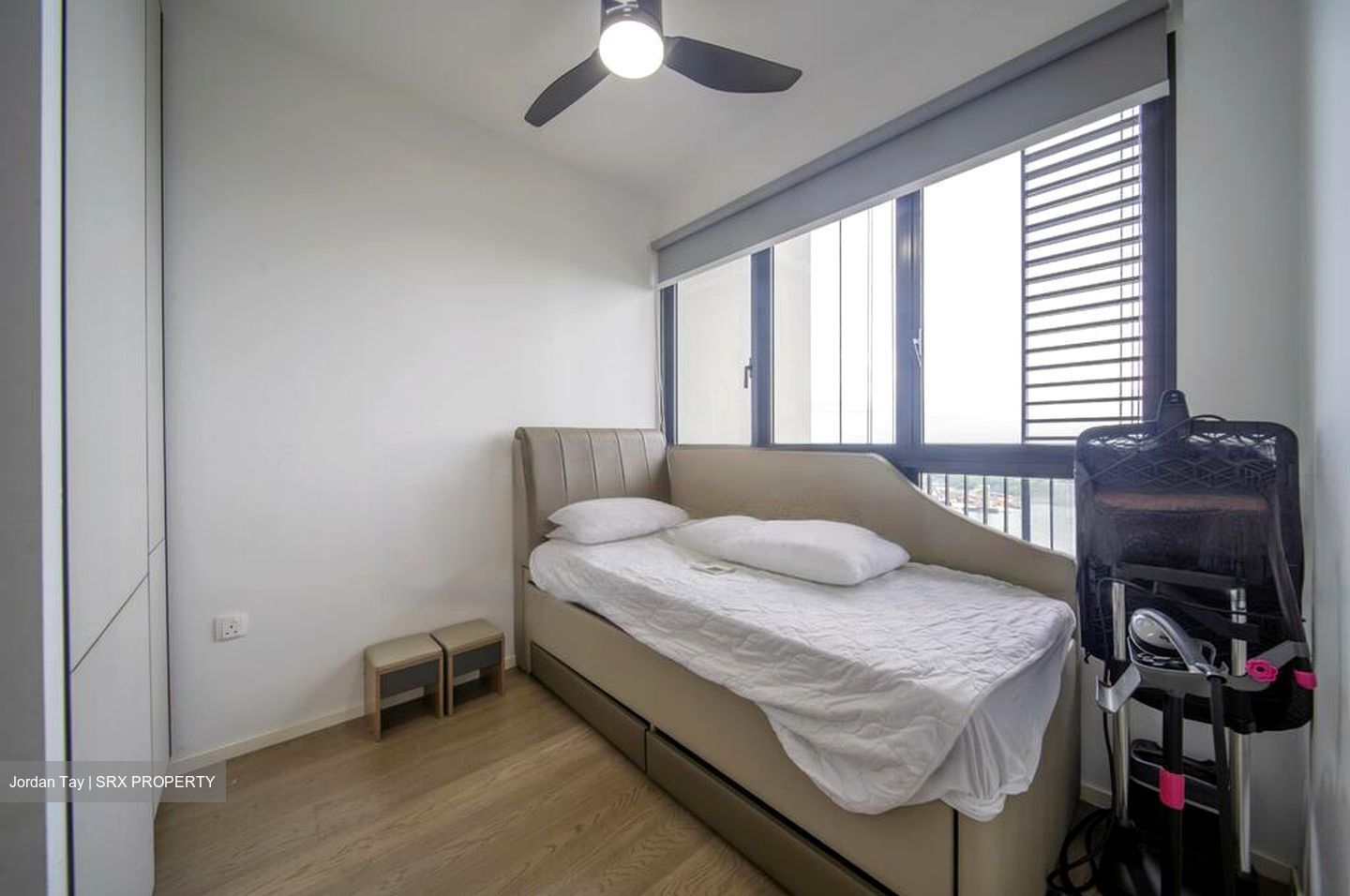 Avenue South Residence (D3), Apartment #453391391